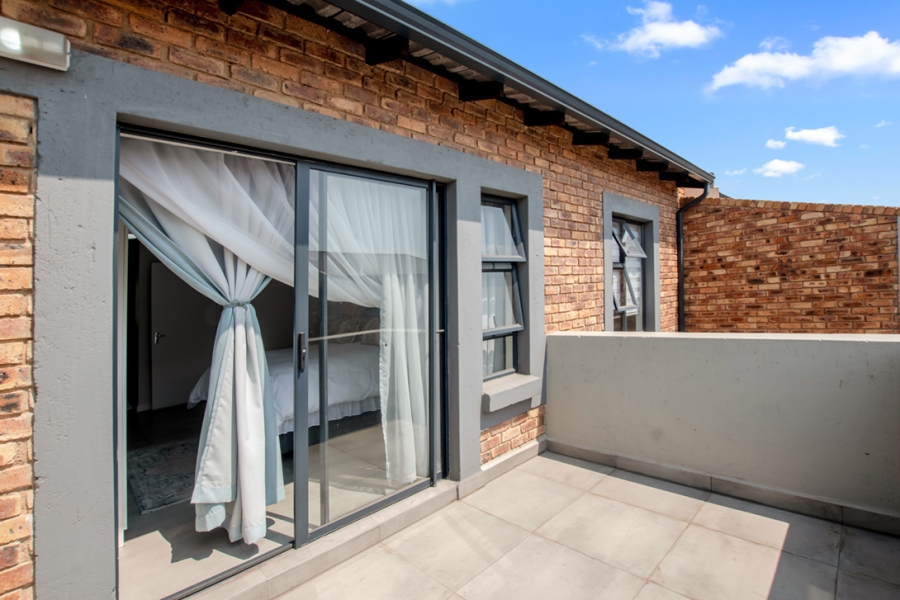 3 Bedroom Property for Sale in Witpoortjie AH Gauteng