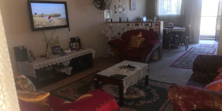 2 Bedroom Property for Sale in Selcourt Gauteng