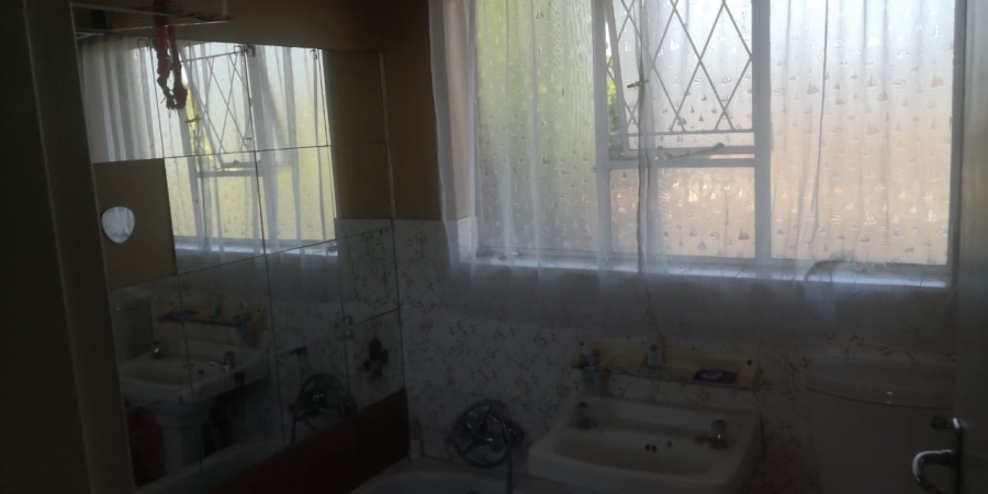 2 Bedroom Property for Sale in Selcourt Gauteng