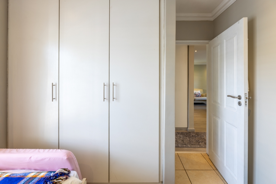 2 Bedroom Property for Sale in Magaliessig Gauteng