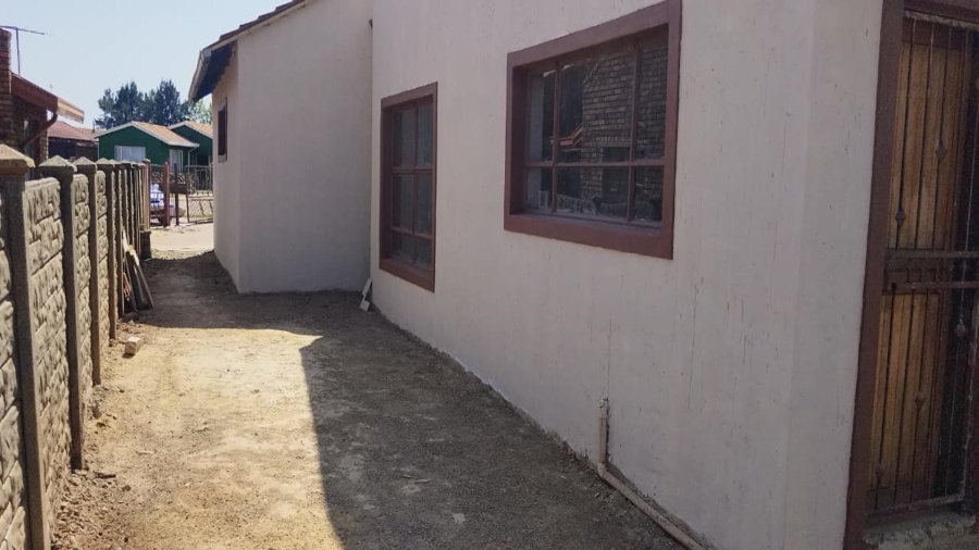 3 Bedroom Property for Sale in Sebokeng Zone 10 Gauteng
