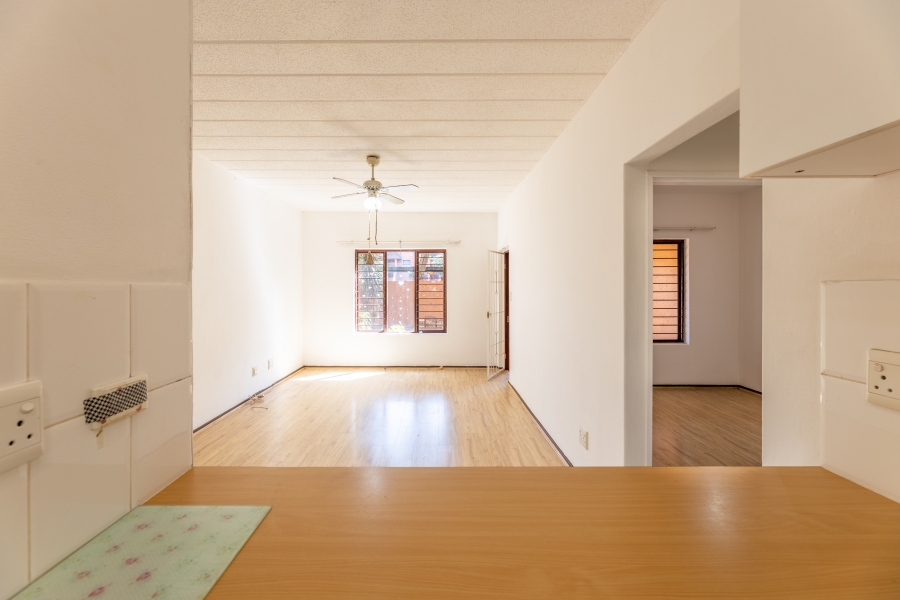 1 Bedroom Property for Sale in Sunninghill Gauteng