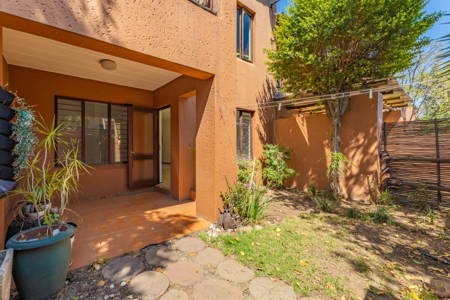 1 Bedroom Property for Sale in Sunninghill Gauteng