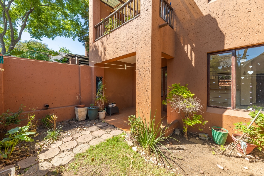 1 Bedroom Property for Sale in Sunninghill Gauteng