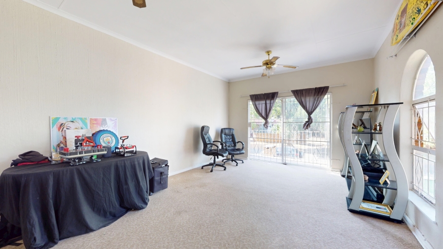 3 Bedroom Property for Sale in Albemarle Gauteng