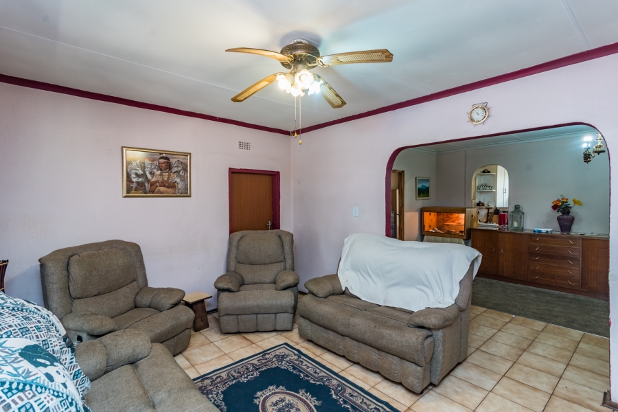 3 Bedroom Property for Sale in Wilro Park Gauteng