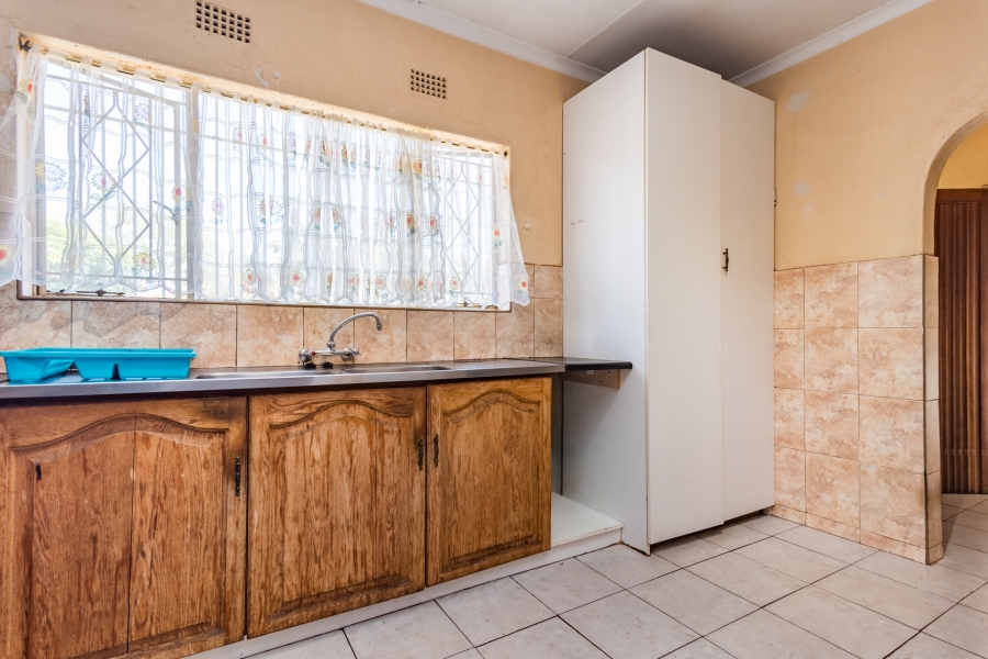 3 Bedroom Property for Sale in Wilro Park Gauteng