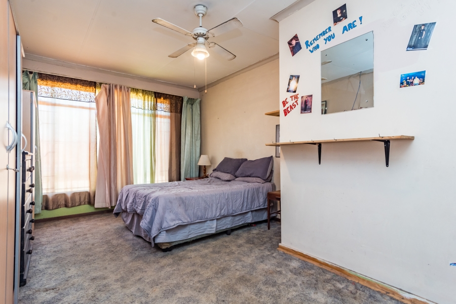 3 Bedroom Property for Sale in Wilro Park Gauteng