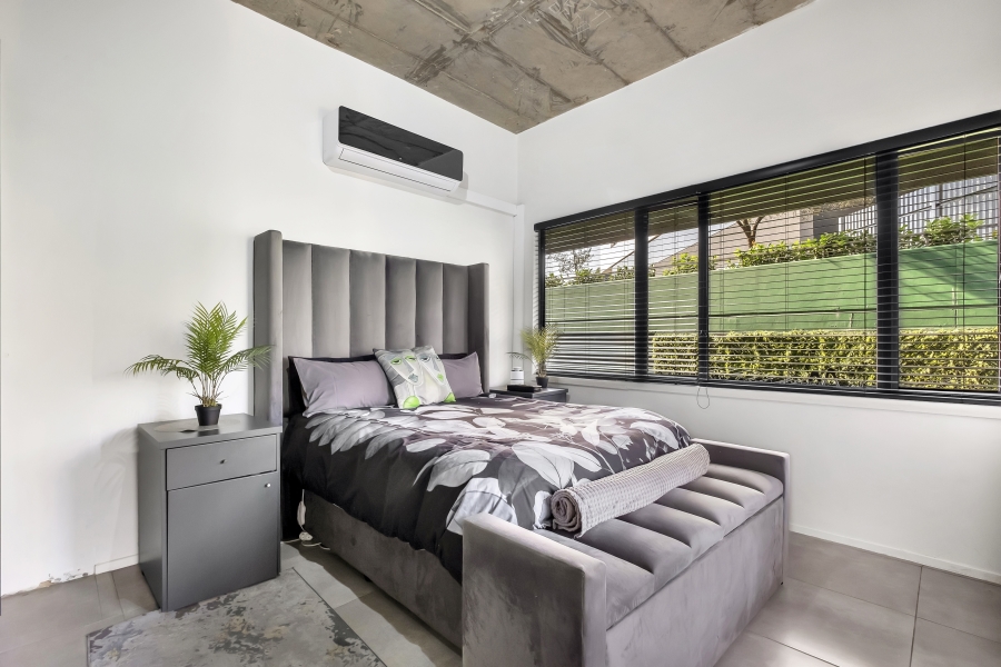 1 Bedroom Property for Sale in Sandown Gauteng