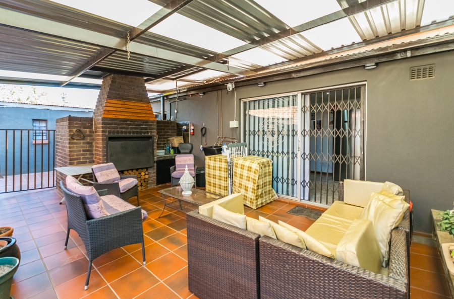 3 Bedroom Property for Sale in Florida Gauteng