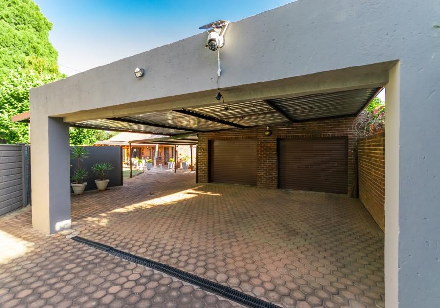 3 Bedroom Property for Sale in Florida Gauteng