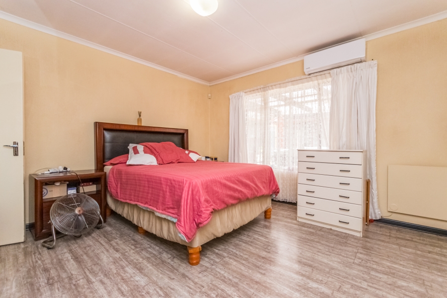 3 Bedroom Property for Sale in Florida Gauteng