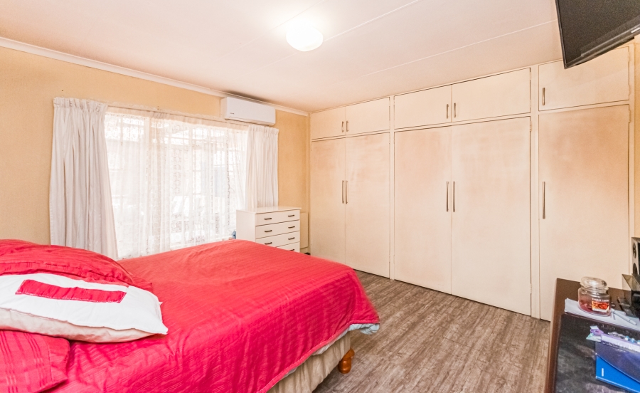 3 Bedroom Property for Sale in Florida Gauteng