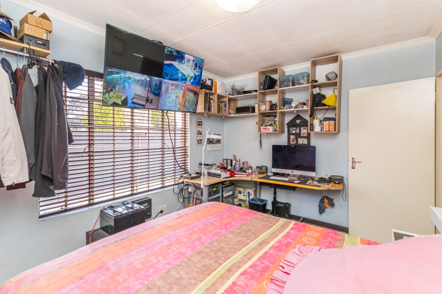 3 Bedroom Property for Sale in Florida Gauteng