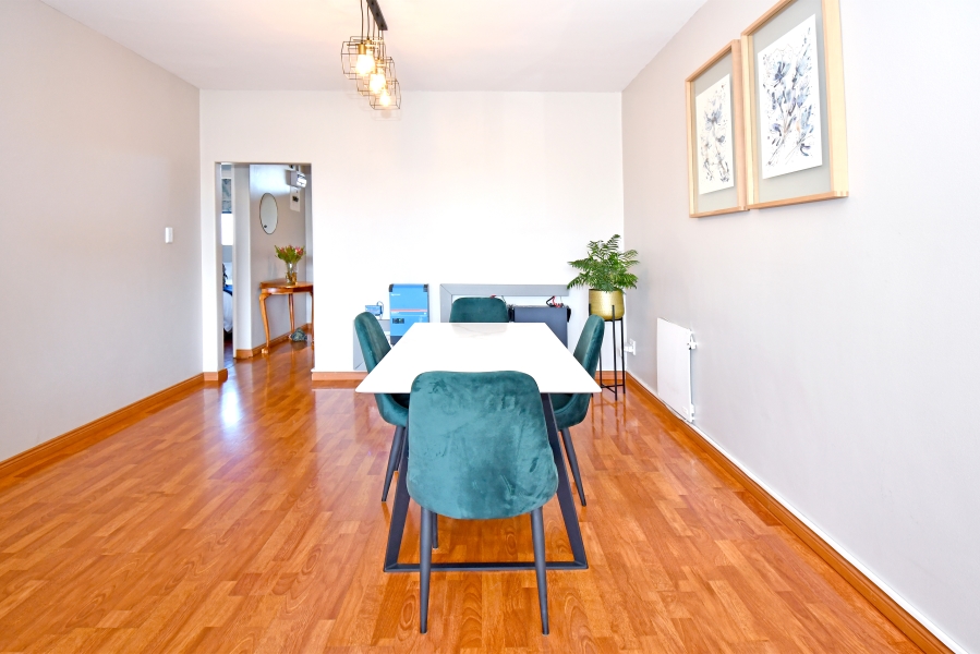 2 Bedroom Property for Sale in Illovo Gauteng