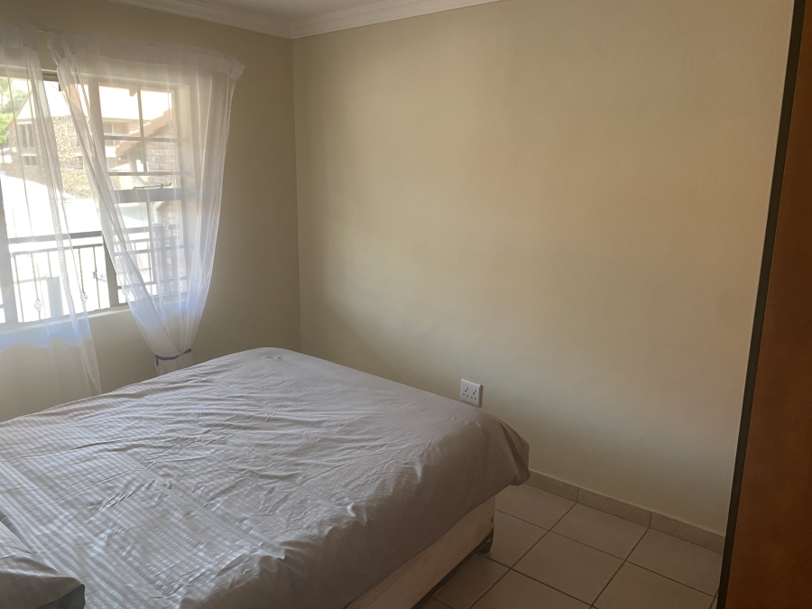 2 Bedroom Property for Sale in Magalieskruin Gauteng