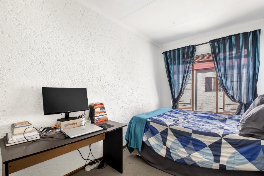 2 Bedroom Property for Sale in Westdene Gauteng