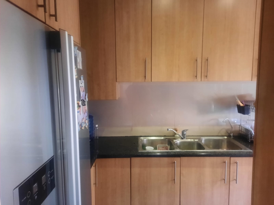 4 Bedroom Property for Sale in Falcon Ridge Gauteng