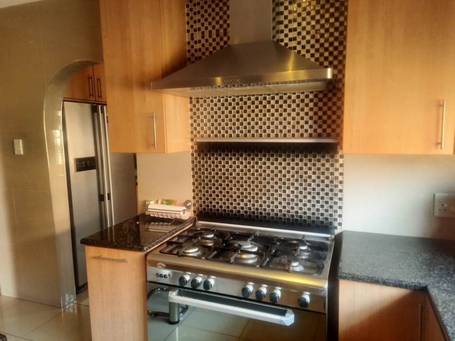 4 Bedroom Property for Sale in Falcon Ridge Gauteng