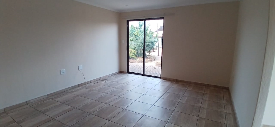 To Let 2 Bedroom Property for Rent in Henley on Klip Gauteng