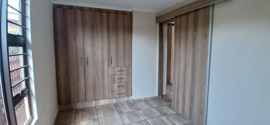 To Let 2 Bedroom Property for Rent in Henley on Klip Gauteng