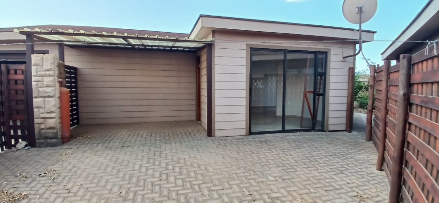 To Let 2 Bedroom Property for Rent in Henley on Klip Gauteng