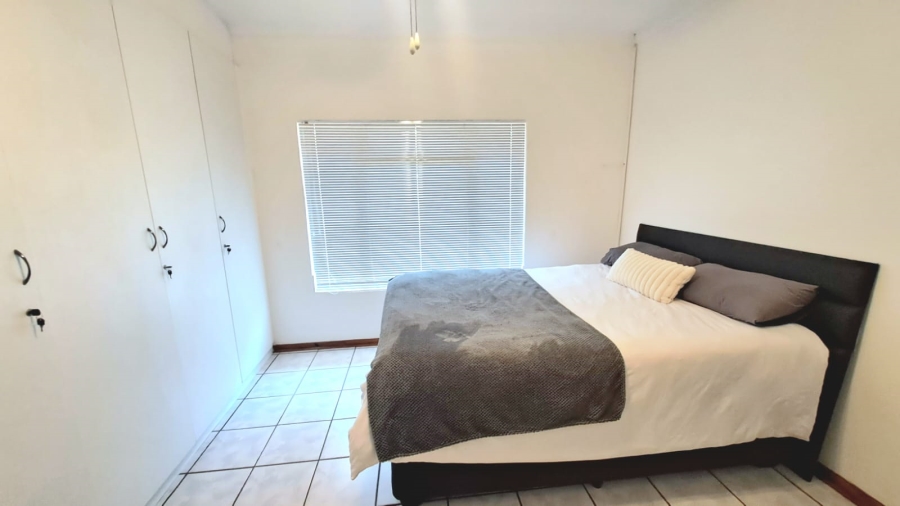 To Let 3 Bedroom Property for Rent in Risiville Gauteng