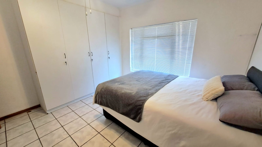 To Let 3 Bedroom Property for Rent in Risiville Gauteng