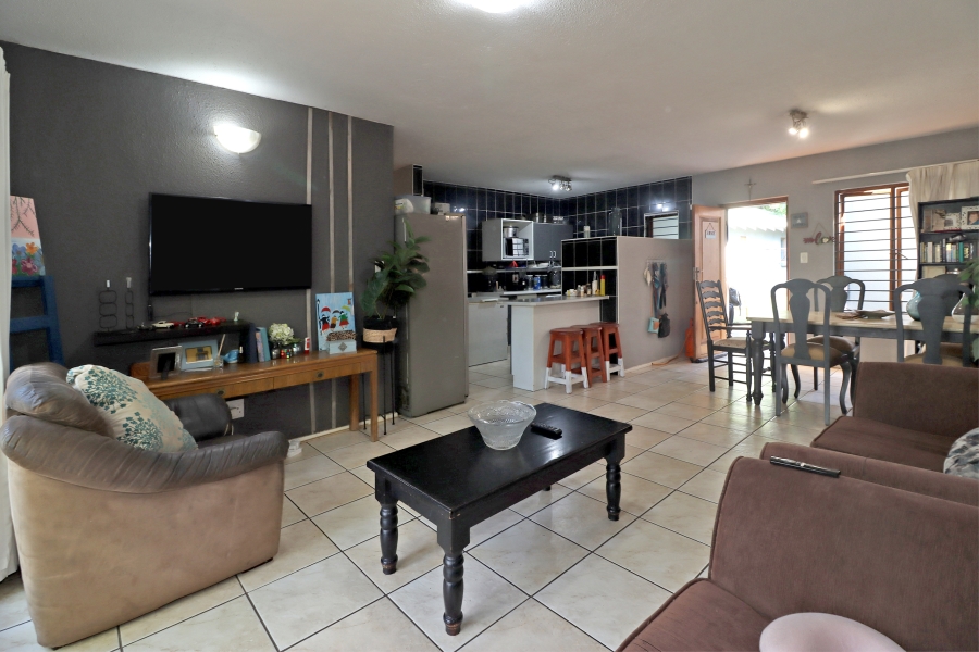 4 Bedroom Property for Sale in Northwold Gauteng