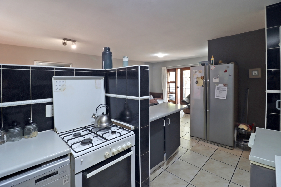 4 Bedroom Property for Sale in Northwold Gauteng