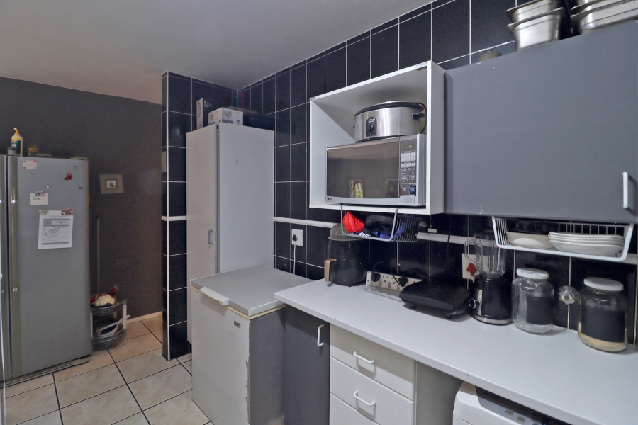 4 Bedroom Property for Sale in Northwold Gauteng