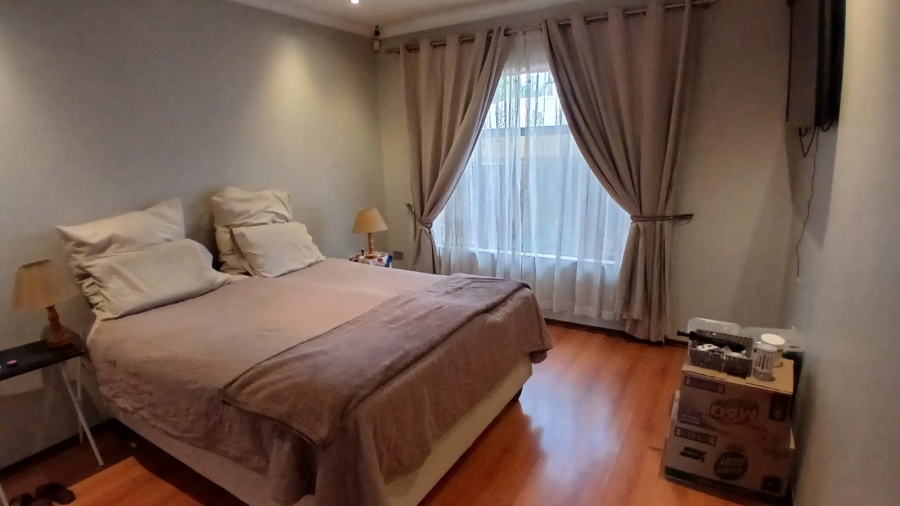 4 Bedroom Property for Sale in Highveld Gauteng