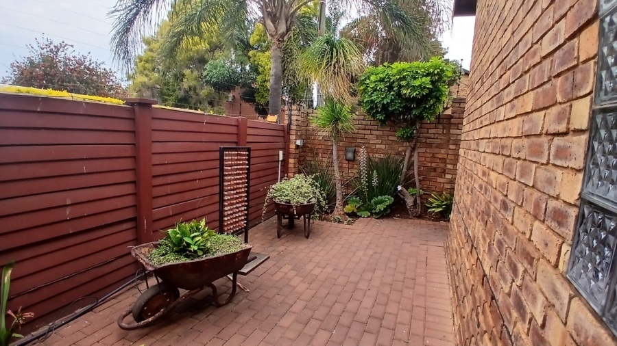4 Bedroom Property for Sale in Highveld Gauteng