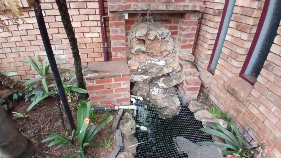 4 Bedroom Property for Sale in Highveld Gauteng