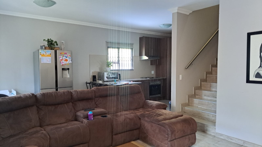 3 Bedroom Property for Sale in Doornpoort Gauteng