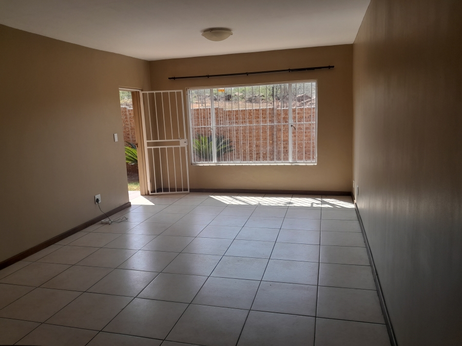 To Let 2 Bedroom Property for Rent in Kibler Park Gauteng