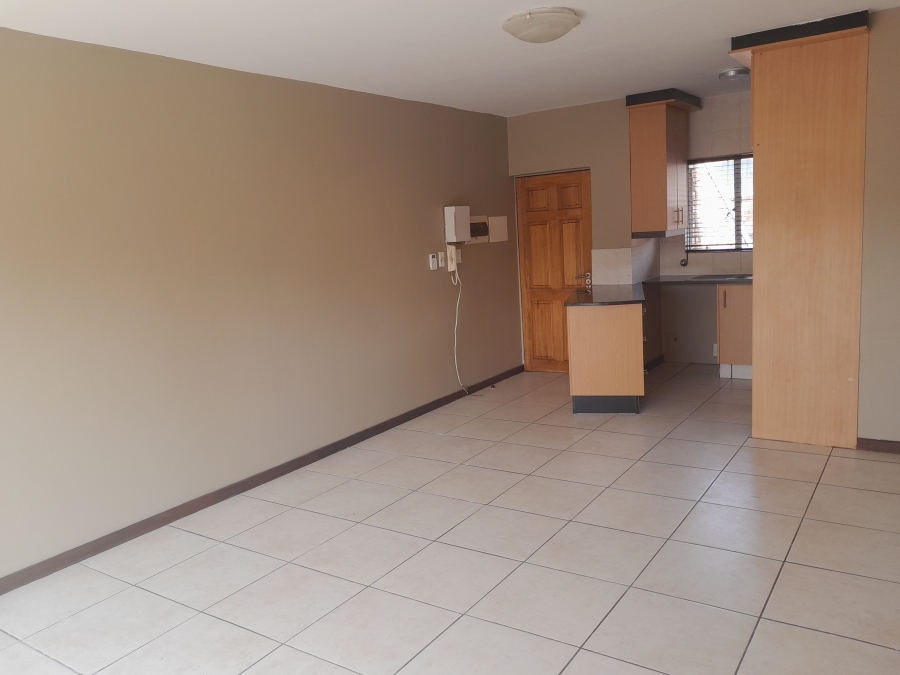 To Let 2 Bedroom Property for Rent in Kibler Park Gauteng