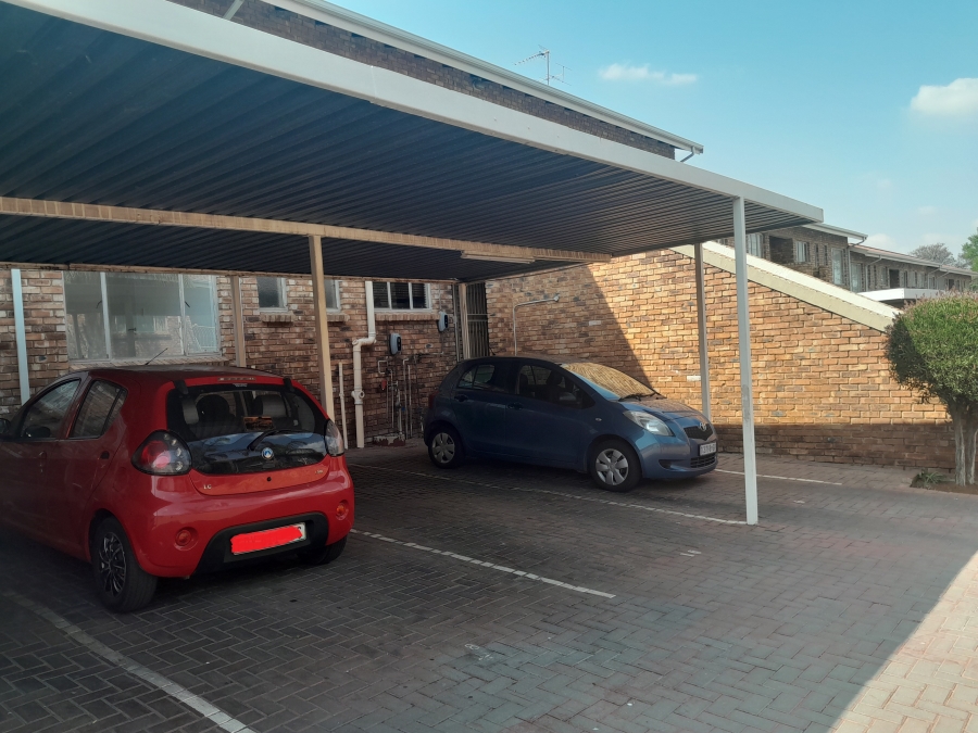 To Let 2 Bedroom Property for Rent in Kibler Park Gauteng