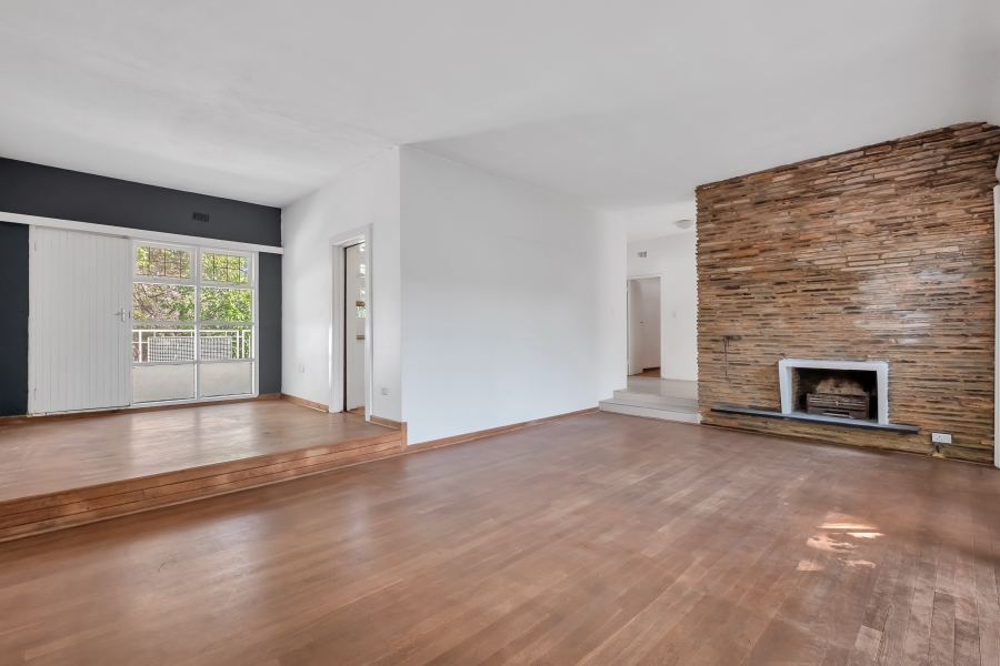 4 Bedroom Property for Sale in Emmarentia Gauteng