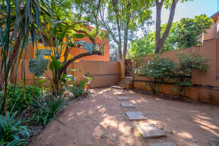 2 Bedroom Property for Sale in Douglasdale Gauteng