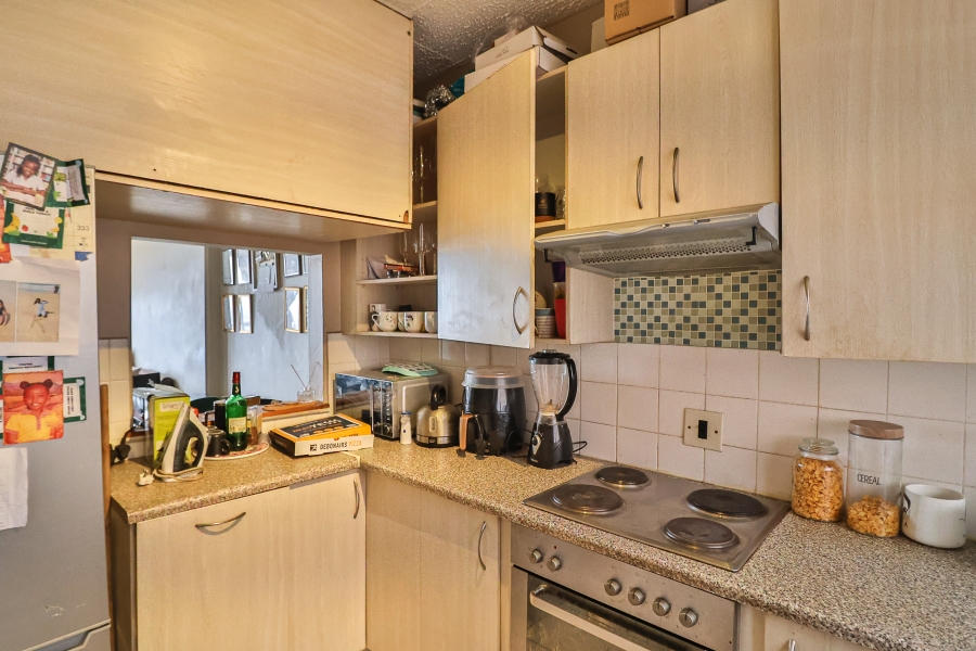 2 Bedroom Property for Sale in La Montagne Gauteng