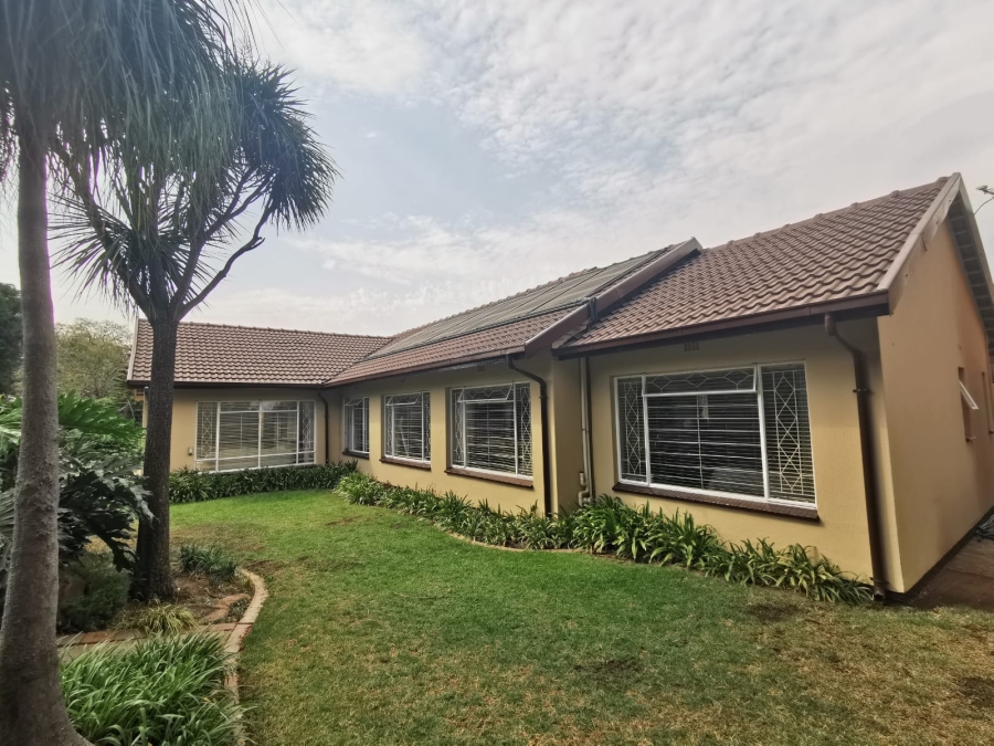 4 Bedroom Property for Sale in Brackenhurst Gauteng
