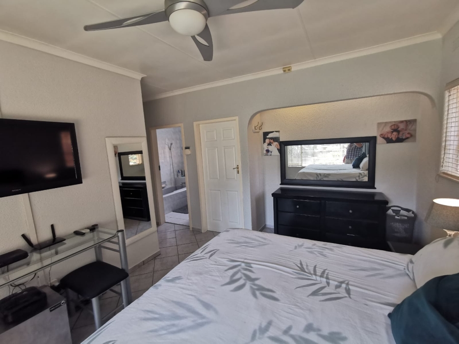 4 Bedroom Property for Sale in Brackenhurst Gauteng