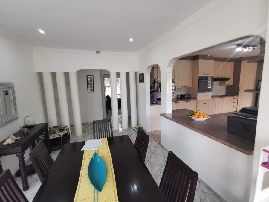 4 Bedroom Property for Sale in Brackenhurst Gauteng
