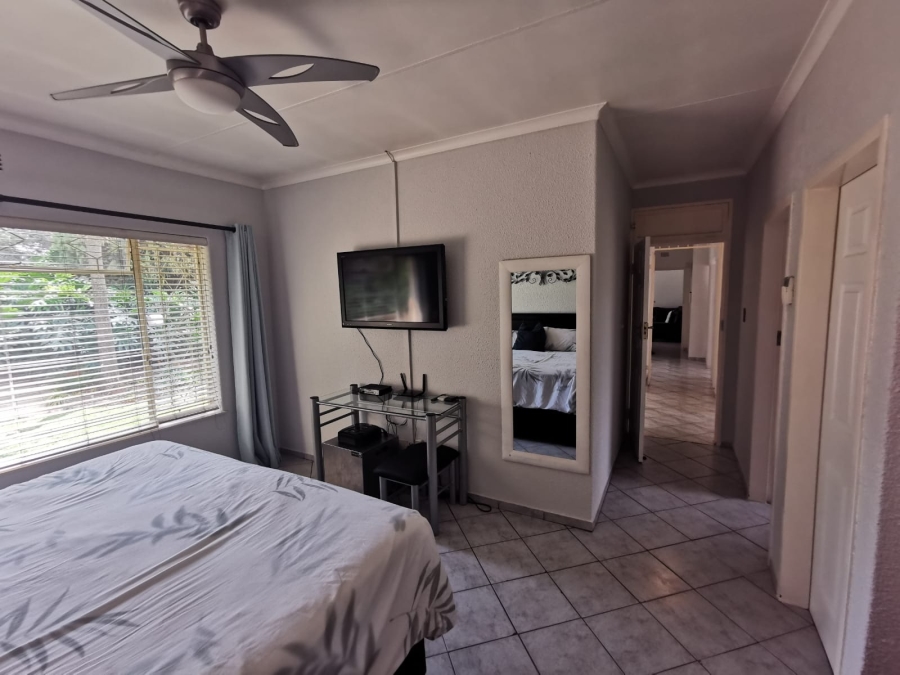 4 Bedroom Property for Sale in Brackenhurst Gauteng
