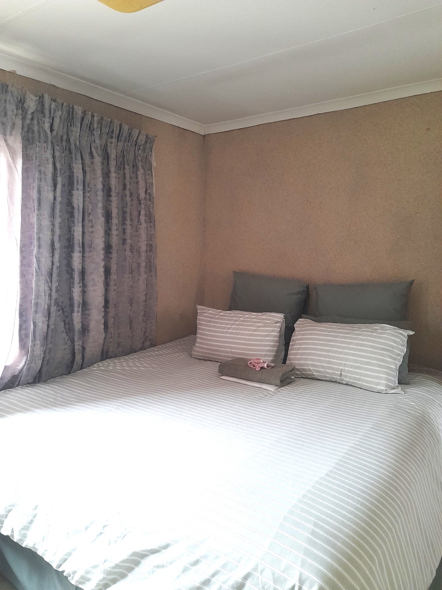 3 Bedroom Property for Sale in Windmill Park Gauteng