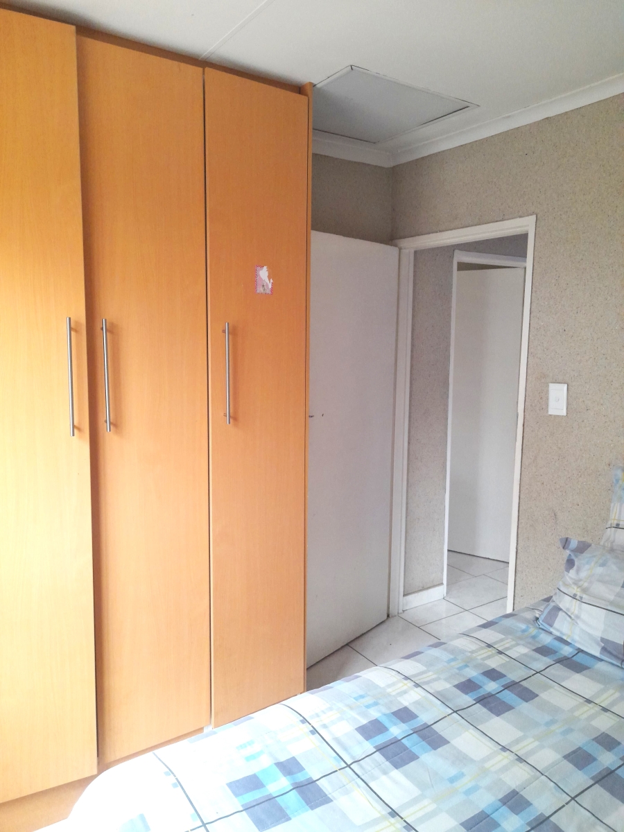 3 Bedroom Property for Sale in Windmill Park Gauteng