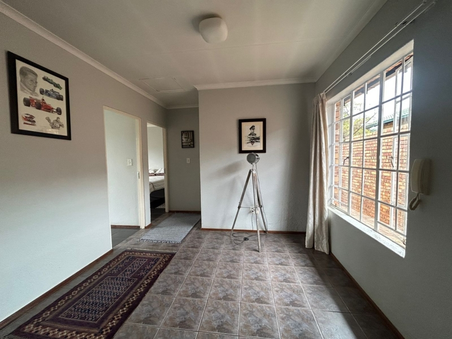 To Let 2 Bedroom Property for Rent in Hennopspark Gauteng