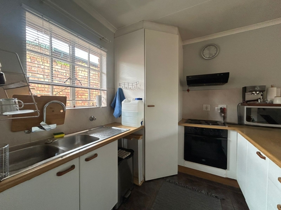 To Let 2 Bedroom Property for Rent in Hennopspark Gauteng