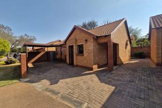 2 Bedroom Property for Sale in Montana Tuine Gauteng